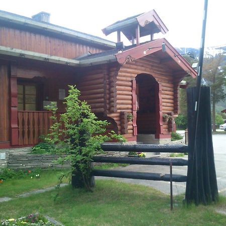 Skjak Turistheim Hotel Bagian luar foto